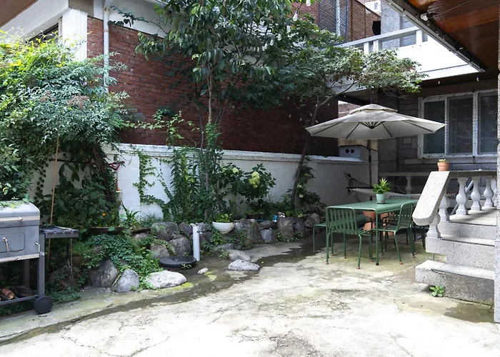 Manoa Garden
